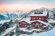 ⇒ Hôtel Le Bellecôte · Hôtel 4 étoiles Courchevel 1850